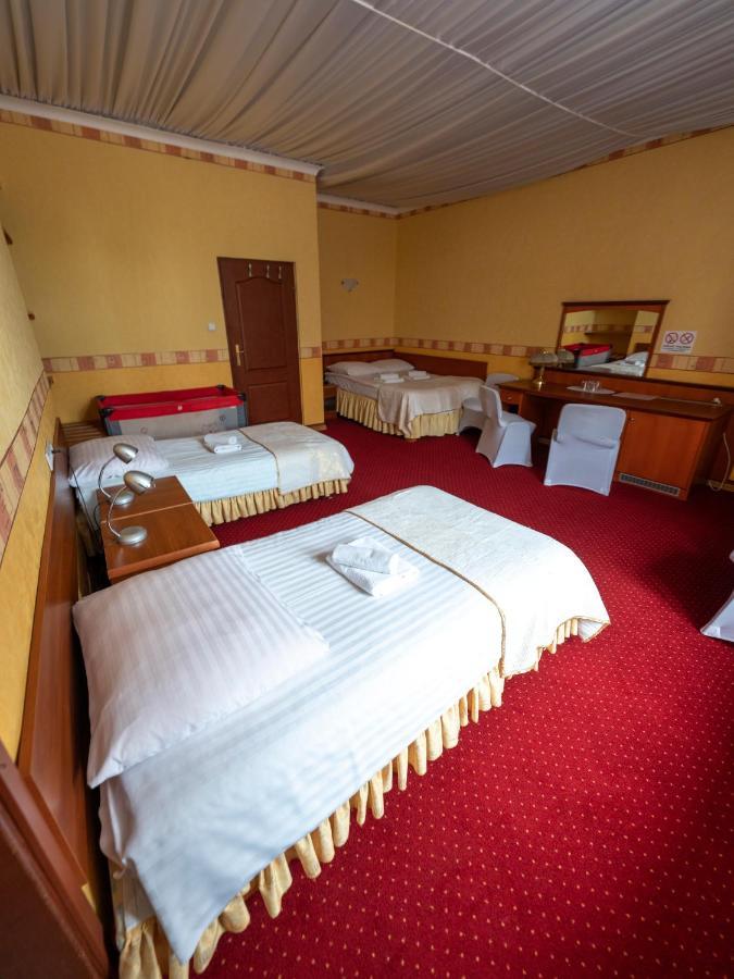 Bonaparte Częstochowa Exterior foto
